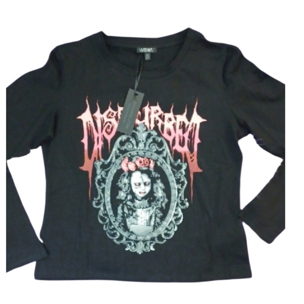 Widow Distorted Graphic Tee